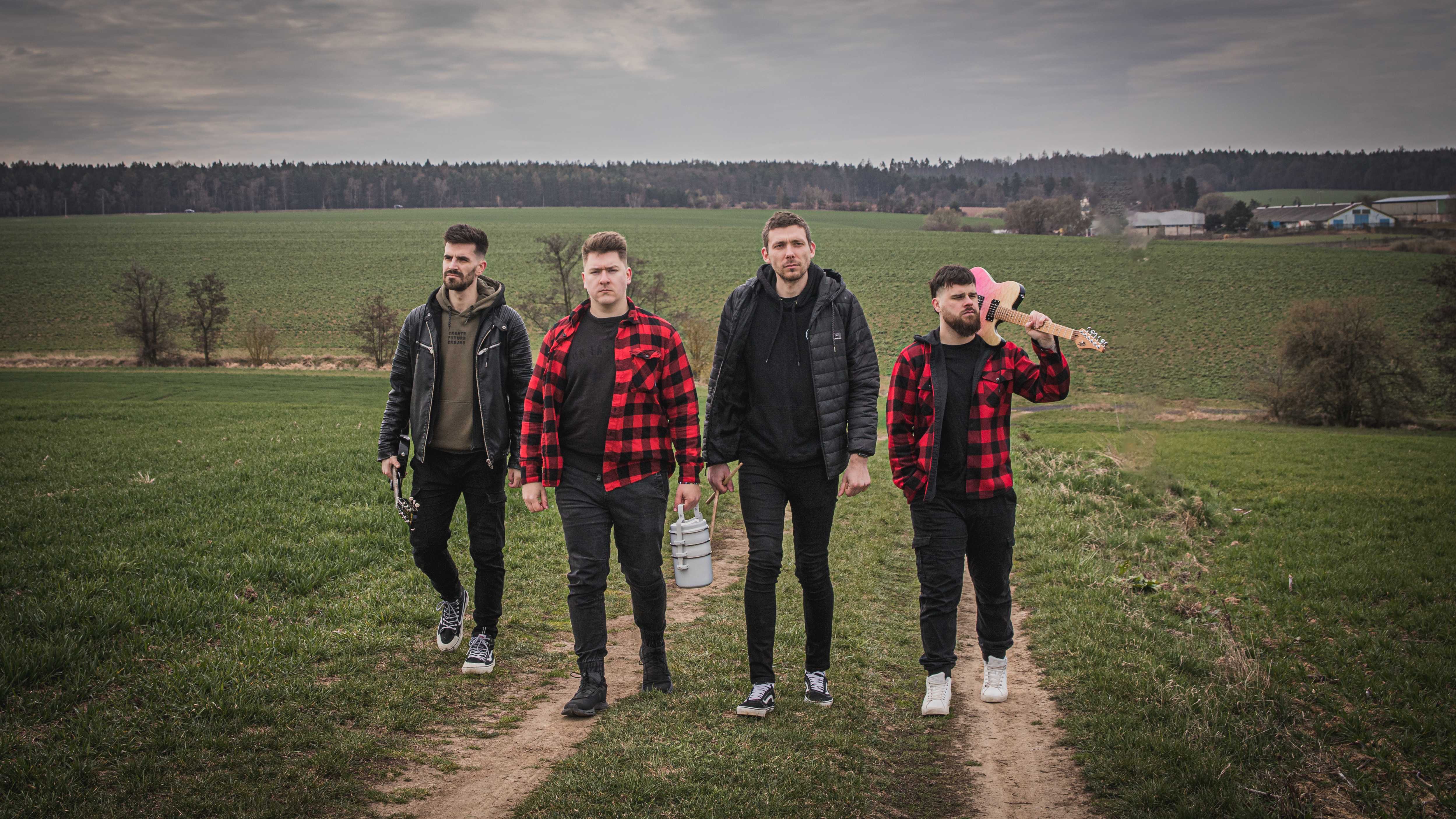 Ešus - kapela